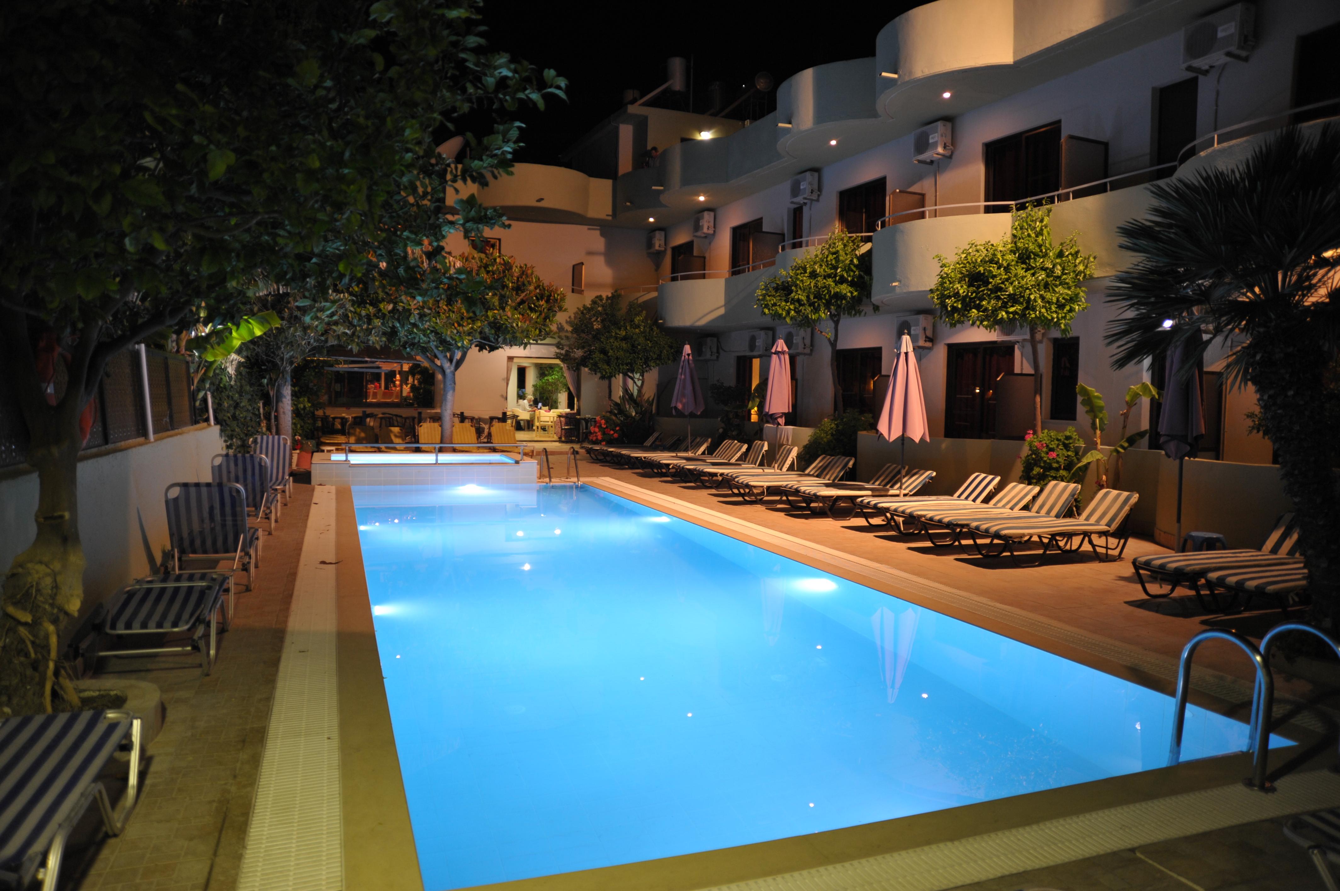 Anseli Hotel Kremasztí Kültér fotó