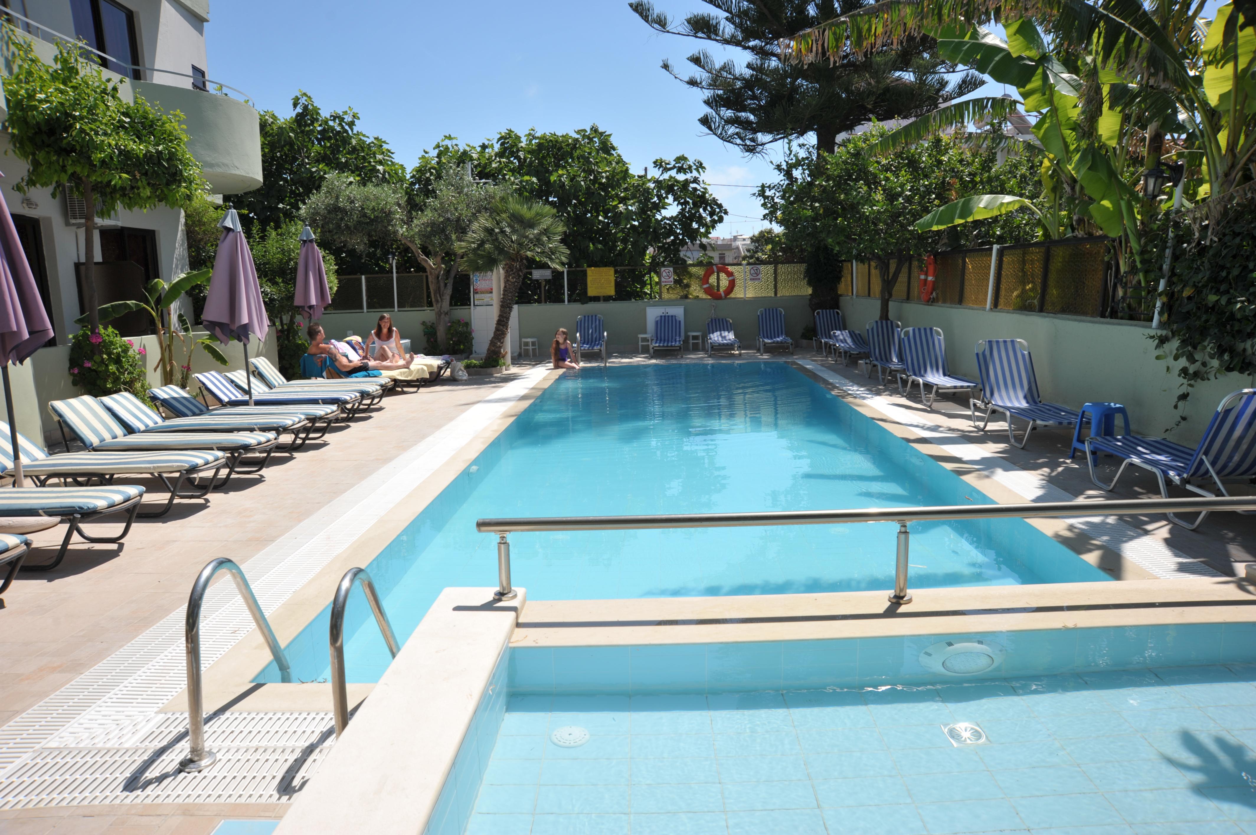 Anseli Hotel Kremasztí Kültér fotó