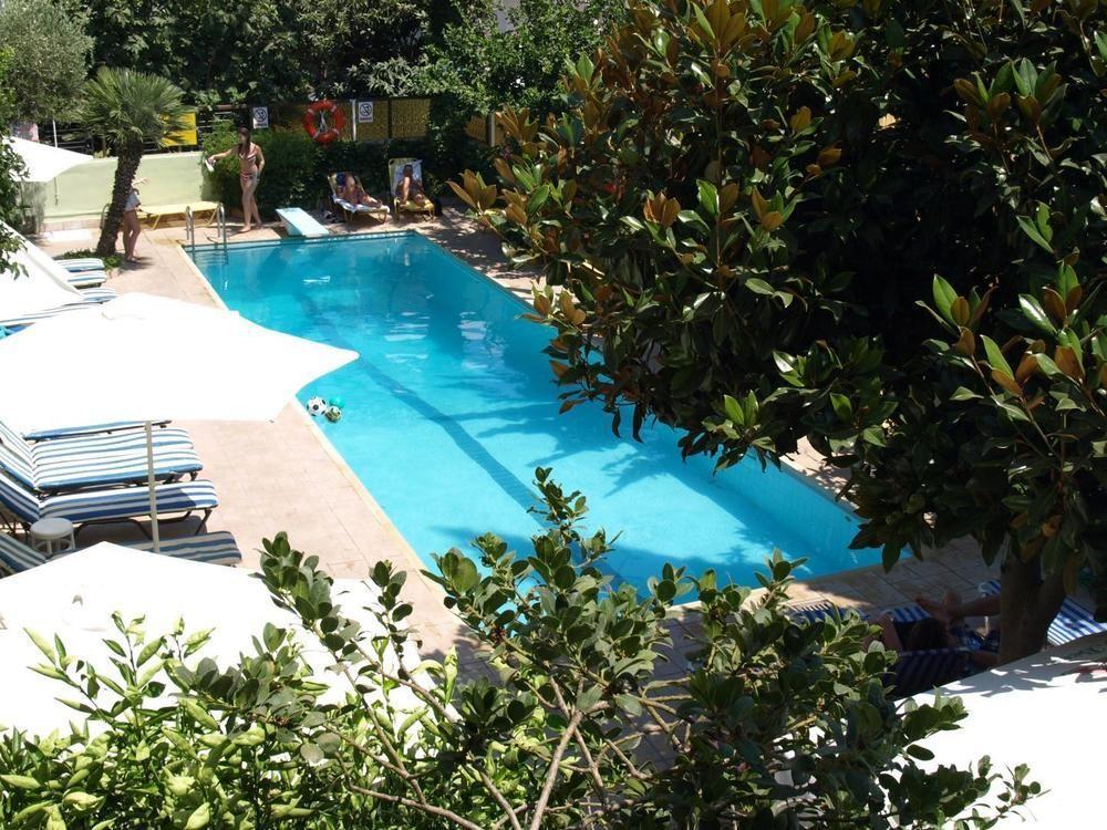 Anseli Hotel Kremasztí Kültér fotó