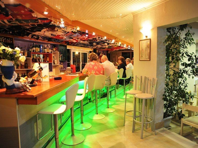 Anseli Hotel Kremasztí Kültér fotó